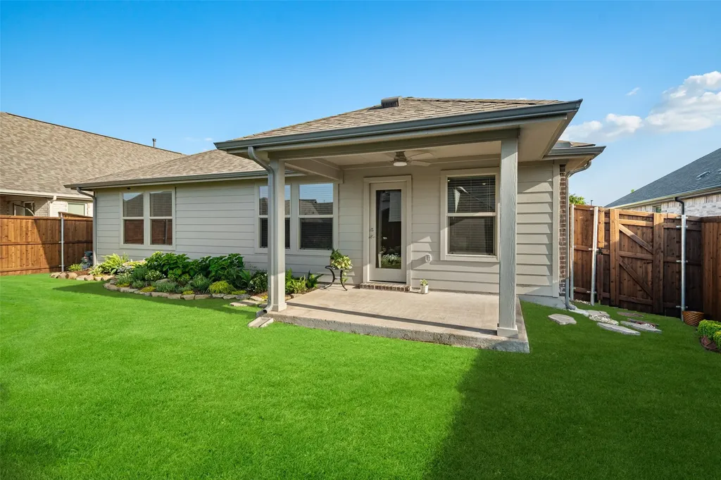 1113 Gardendale Hollow Lane Anna TX 75409