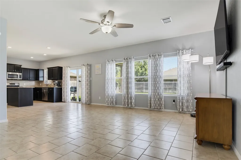 753 Rutherford Drive Crowley TX 76036