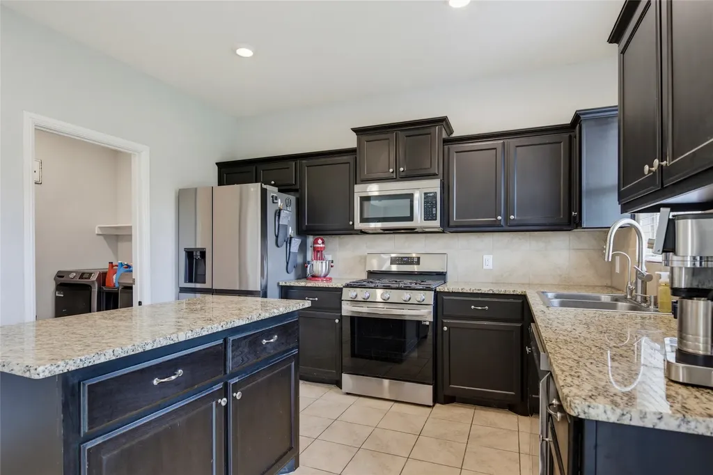 753 Rutherford Drive Crowley TX 76036