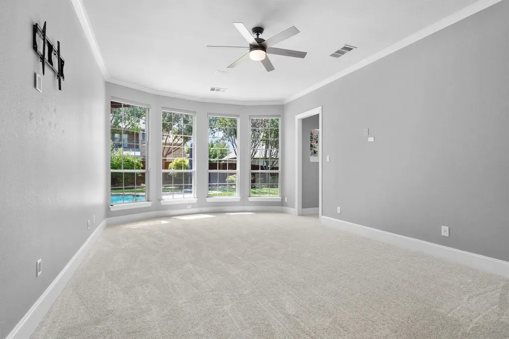 9161 Cedar Ridge Lantana TX 76226