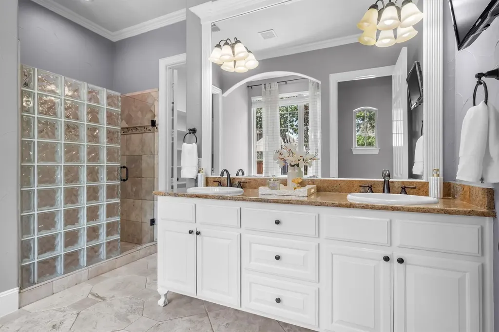 9161 Cedar Ridge Lantana TX 76226