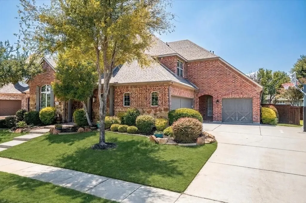 9161 Cedar Ridge Lantana TX 76226