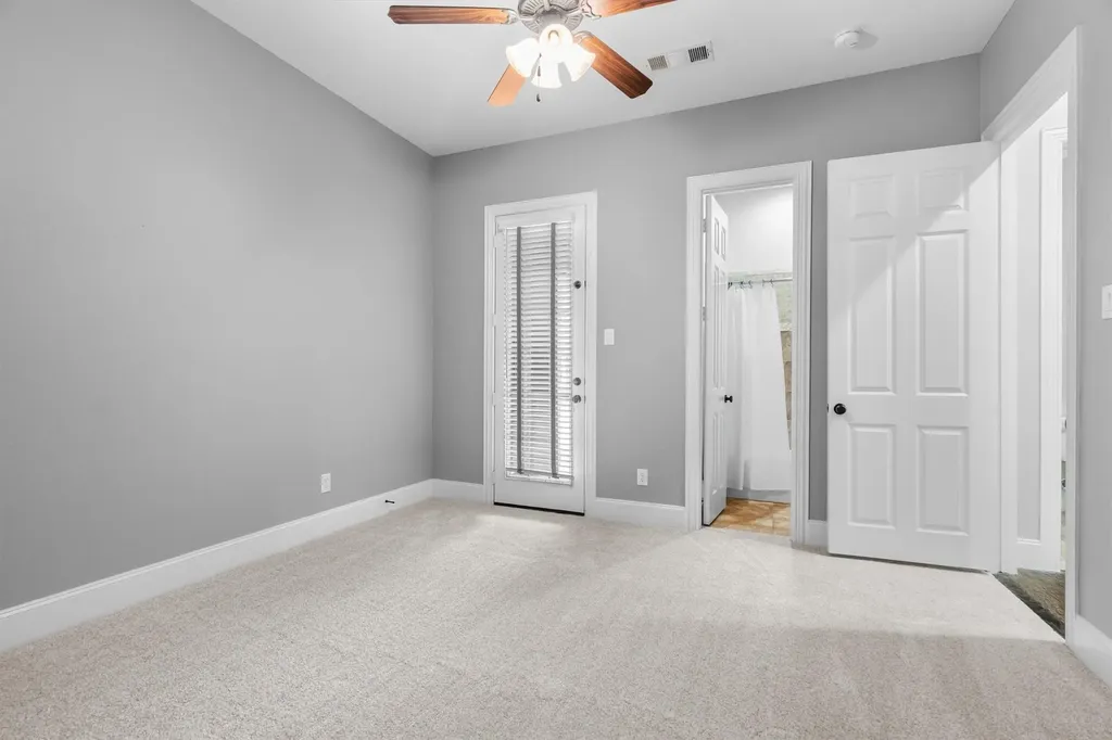 9161 Cedar Ridge Lantana TX 76226