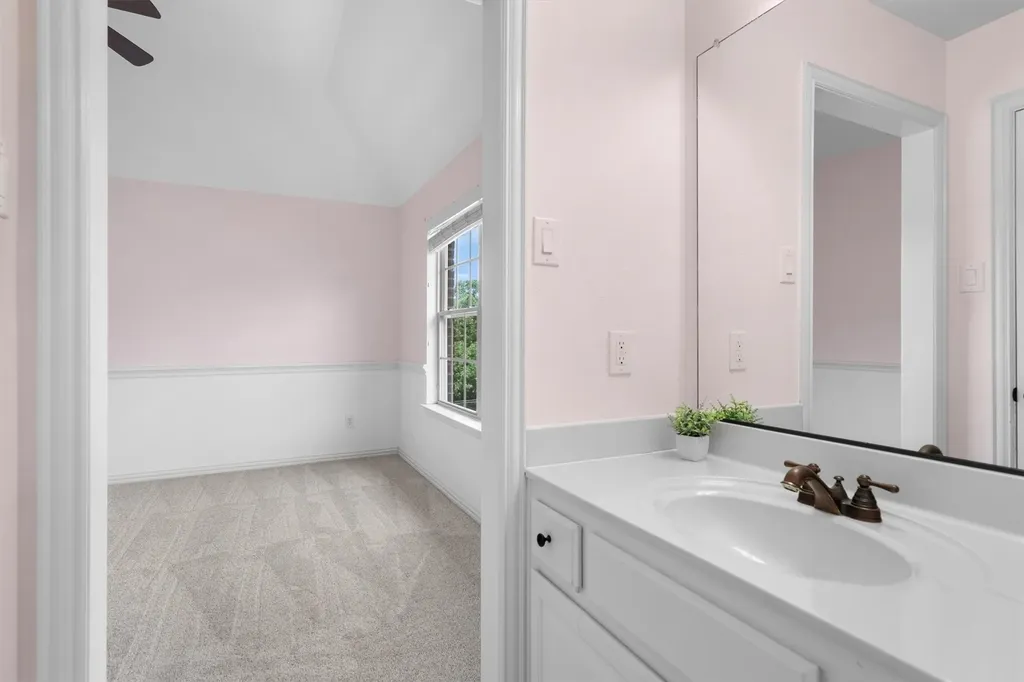 9161 Cedar Ridge Lantana TX 76226