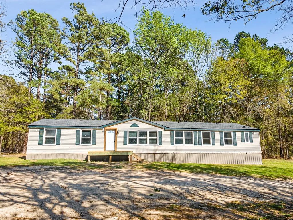 180 SE County Road 4275 Mount Vernon TX 76384