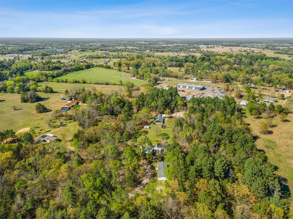 180 SE County Road 4275 Mount Vernon TX 76384