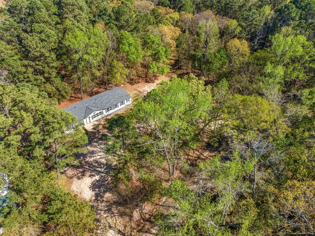 180 SE County Road 4275 Mount Vernon TX 76384