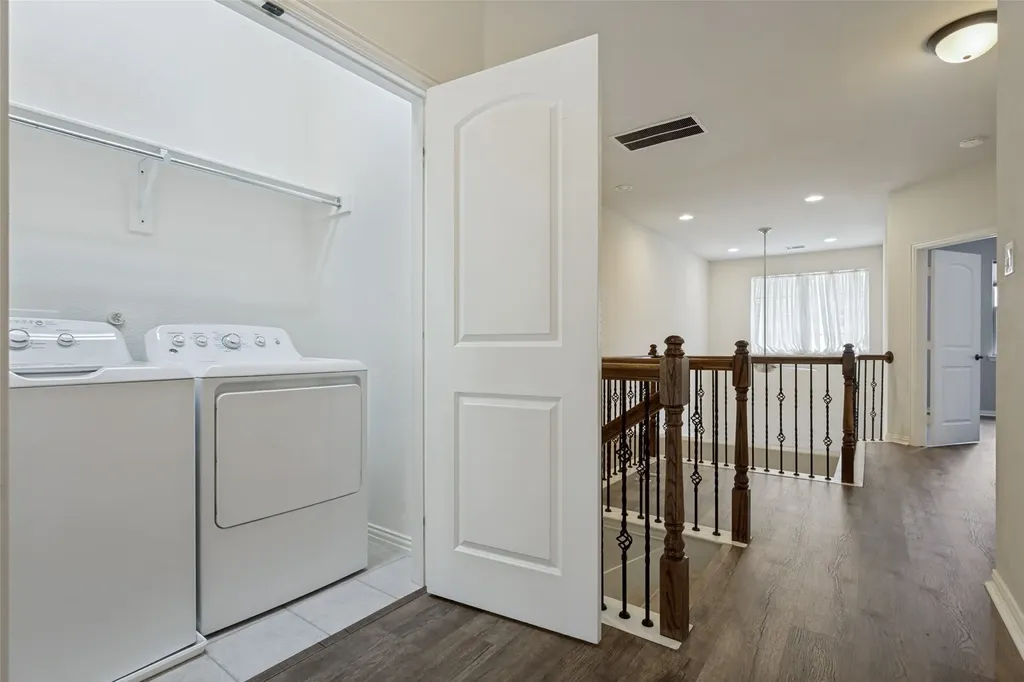 723 Matthew Place Richardson TX 75081
