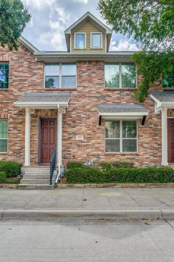 723 Matthew Place Richardson TX 75081