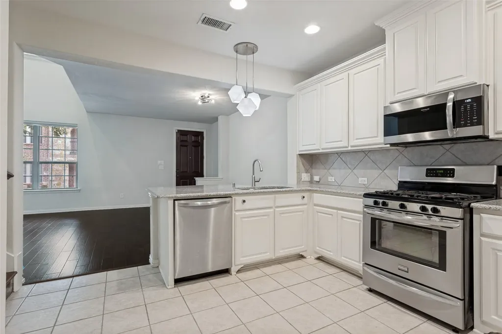 723 Matthew Place Richardson TX 75081