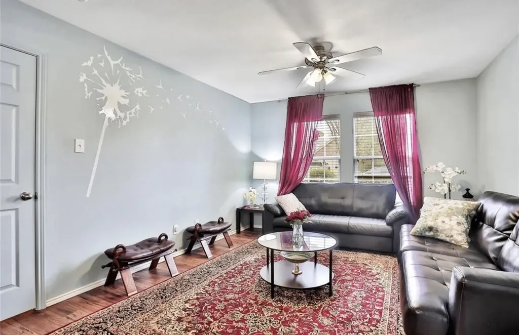 10040 Daly Drive Fort Worth TX 76053