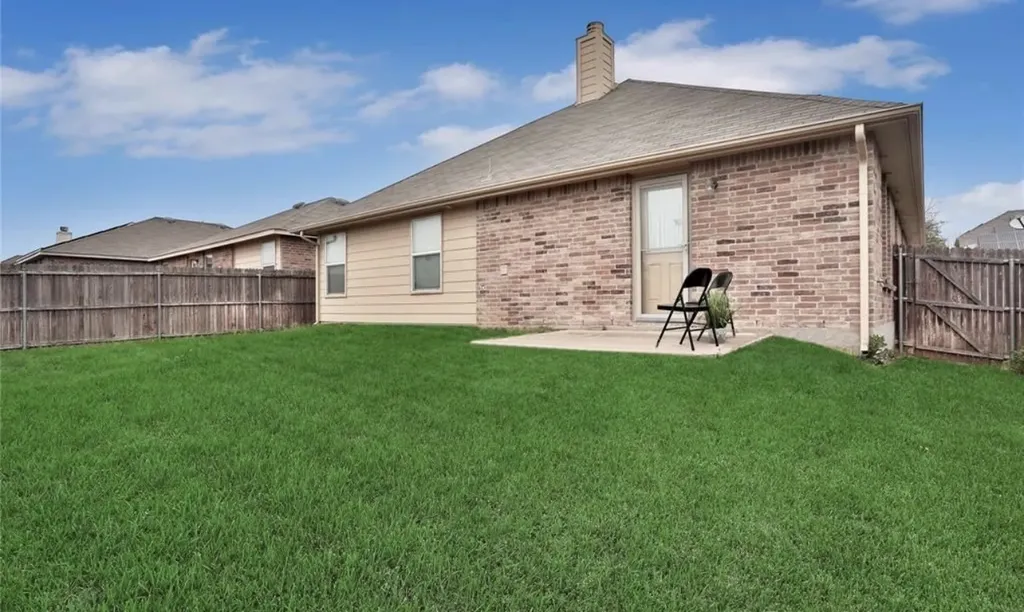 10040 Daly Drive Fort Worth TX 76053