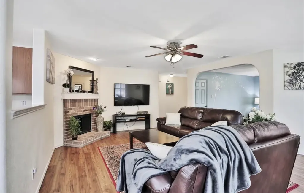 10040 Daly Drive Fort Worth TX 76053