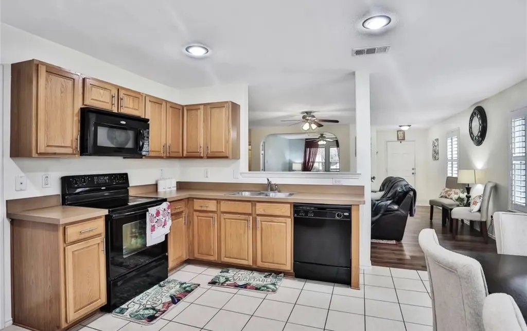 10040 Daly Drive Fort Worth TX 76053