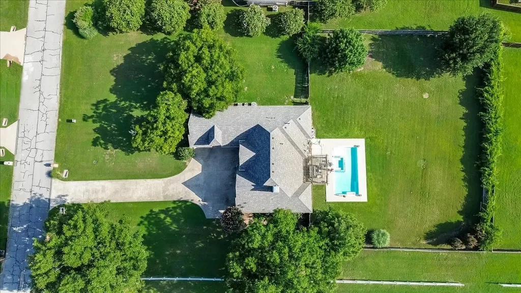 30 Tananger Springs Drive Denison TX 75021