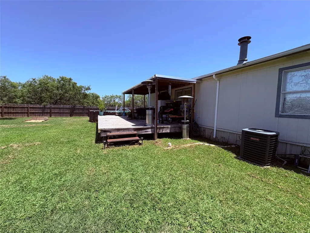 606 W 16th Street Cisco TX 76437