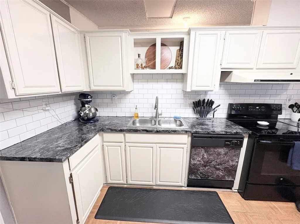 606 W 16th Street Cisco TX 76437