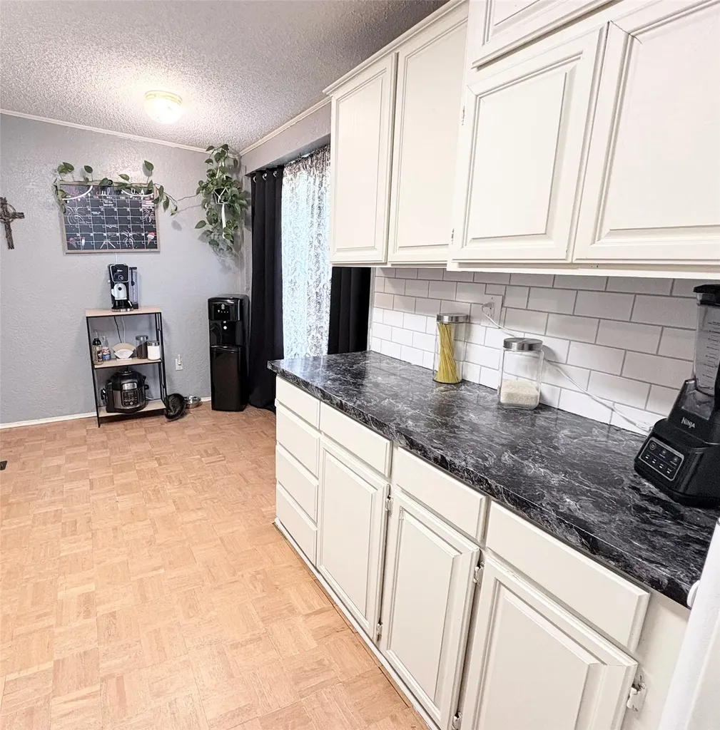 606 W 16th Street Cisco TX 76437