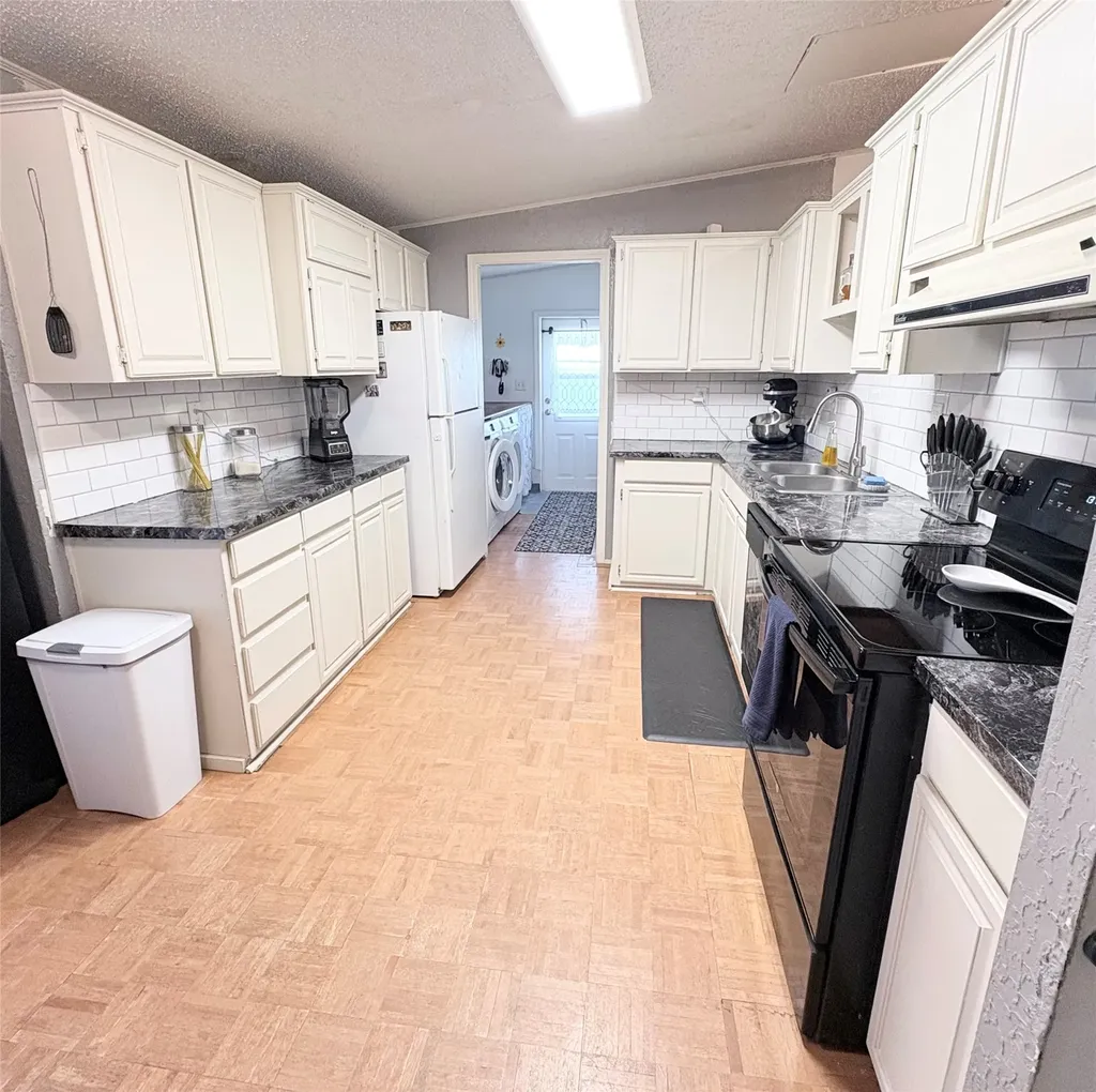 606 W 16th Street Cisco TX 76437