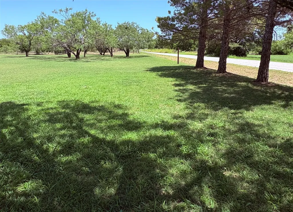 606 W 16th Street Cisco TX 76437