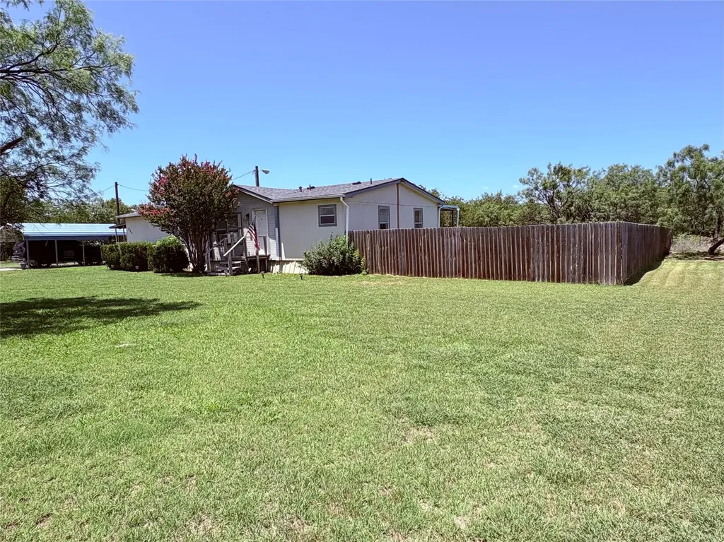 606 W 16th Street Cisco TX 76437