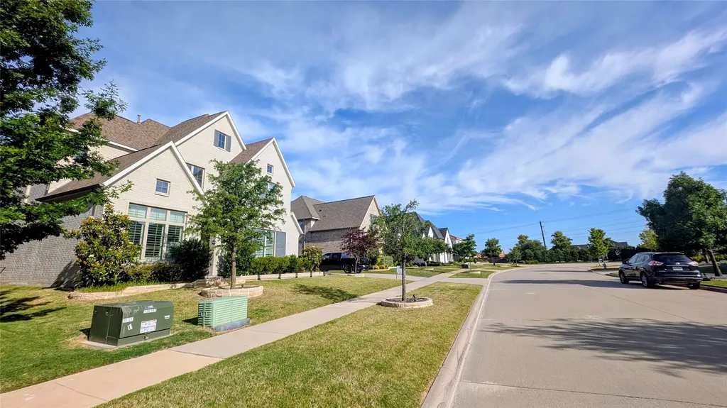 8933 Frostweed Road Frisco TX 75035