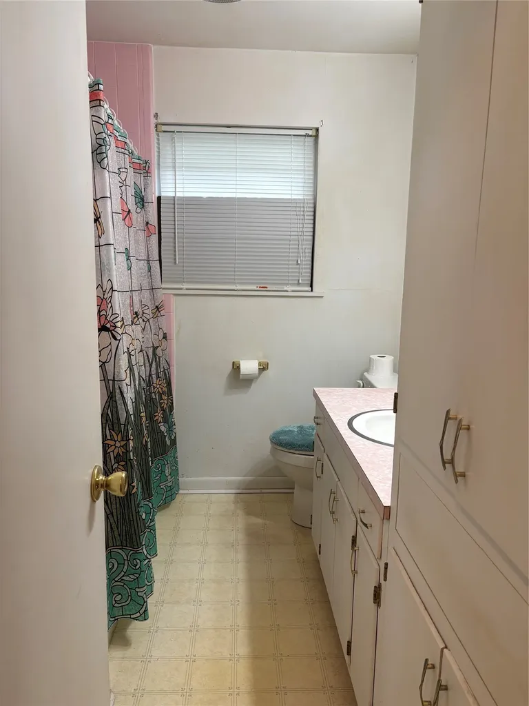 307 S Avenue P Clifton TX 76634