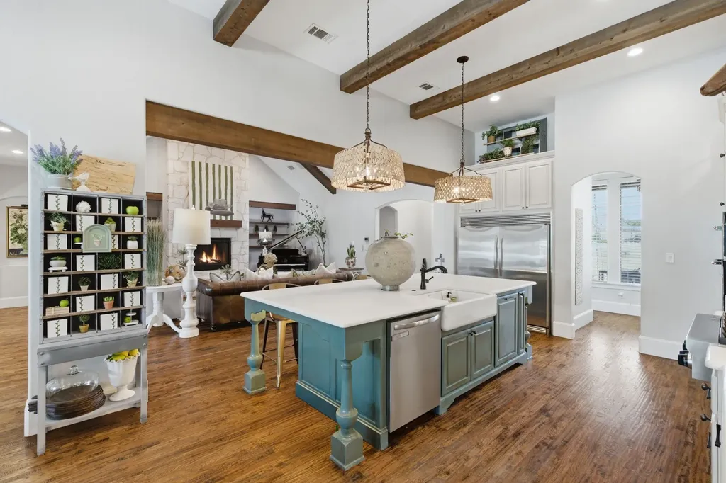 904 Fincher Trail Argyle TX 76226