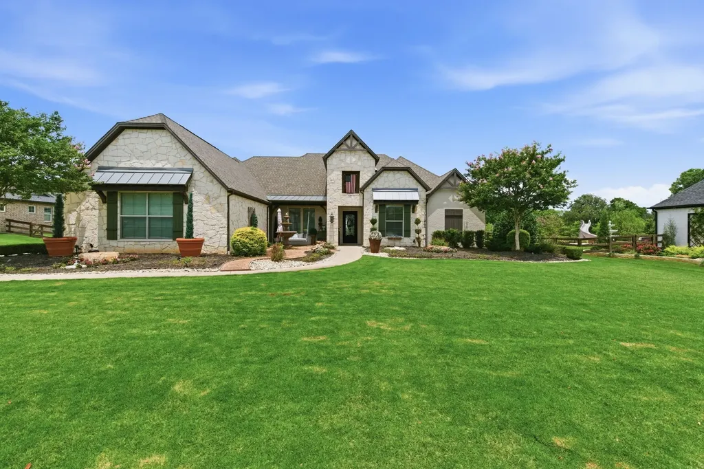 904 Fincher Trail Argyle TX 76226