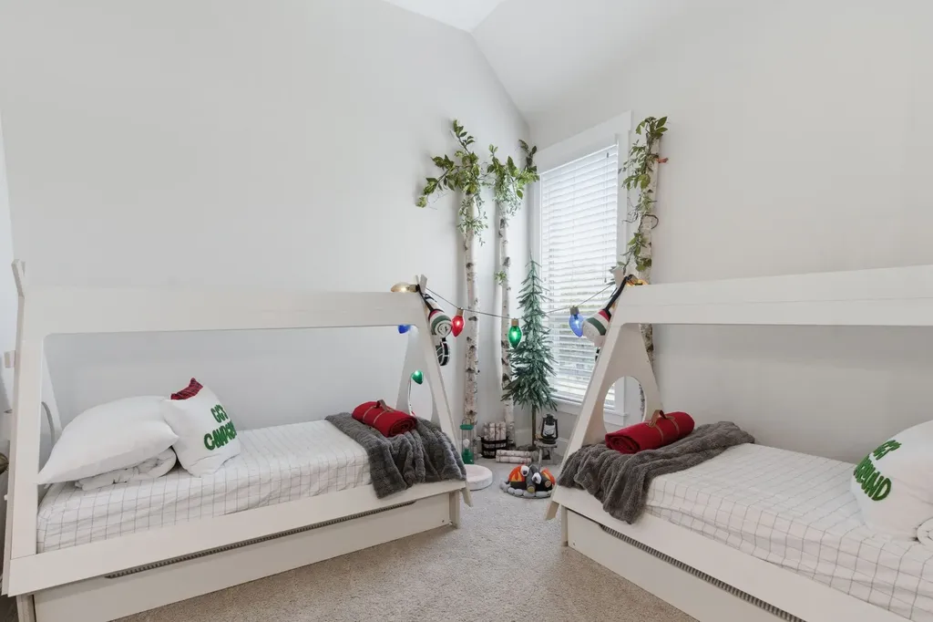 904 Fincher Trail Argyle TX 76226