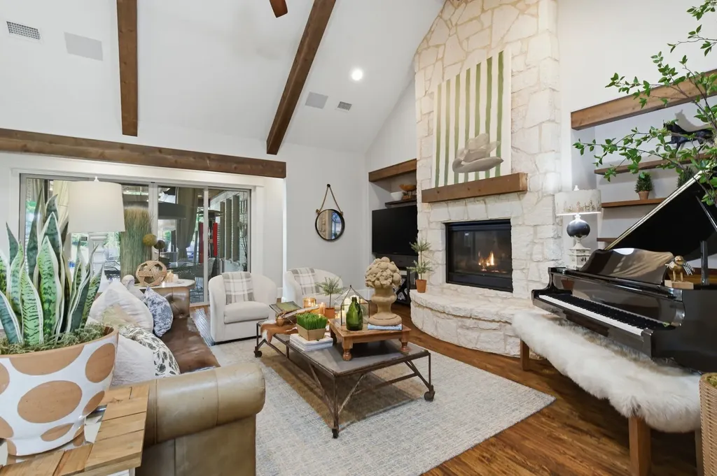 904 Fincher Trail Argyle TX 76226