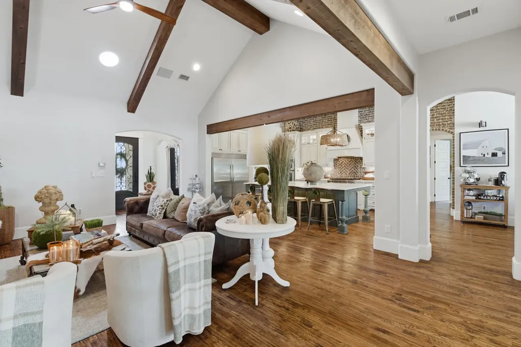 904 Fincher Trail Argyle TX 76226