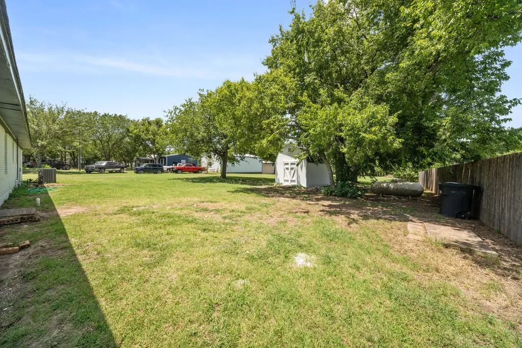 5131 E Fm 875 Waxahachie TX 75167