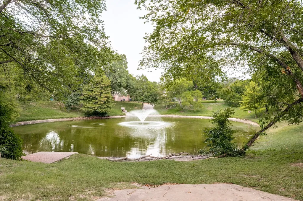 6220 Bentwood Trail Dallas TX 75252