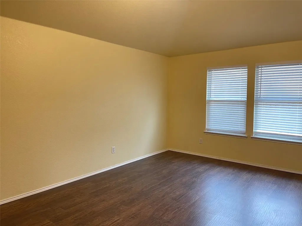 5548 Spring Ridge Drive Watauga TX 76137