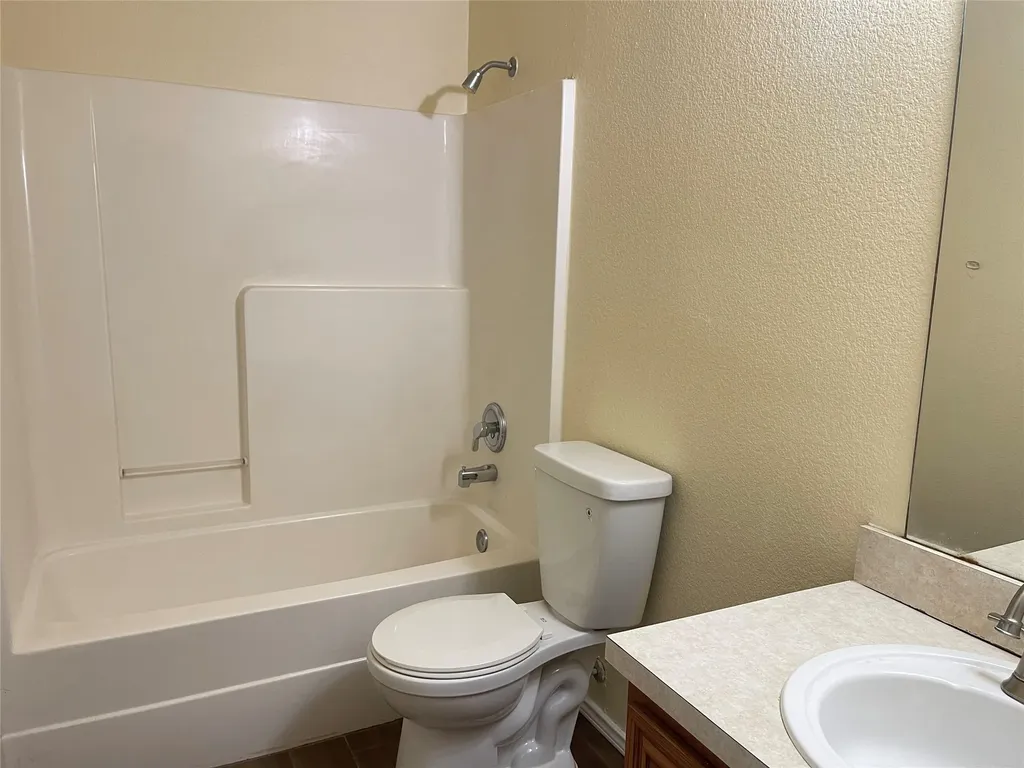 5548 Spring Ridge Drive Watauga TX 76137