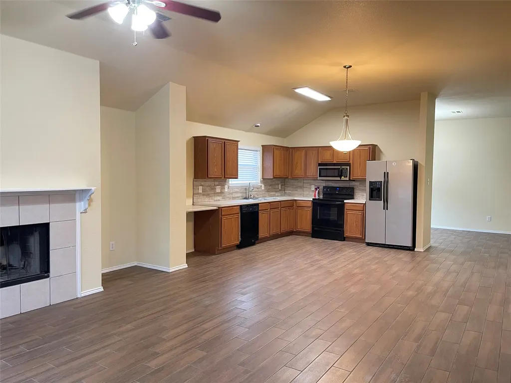 5548 Spring Ridge Drive Watauga TX 76137