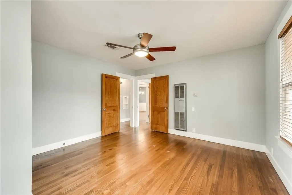 1423 Hollywood Avenue Dallas TX 75208