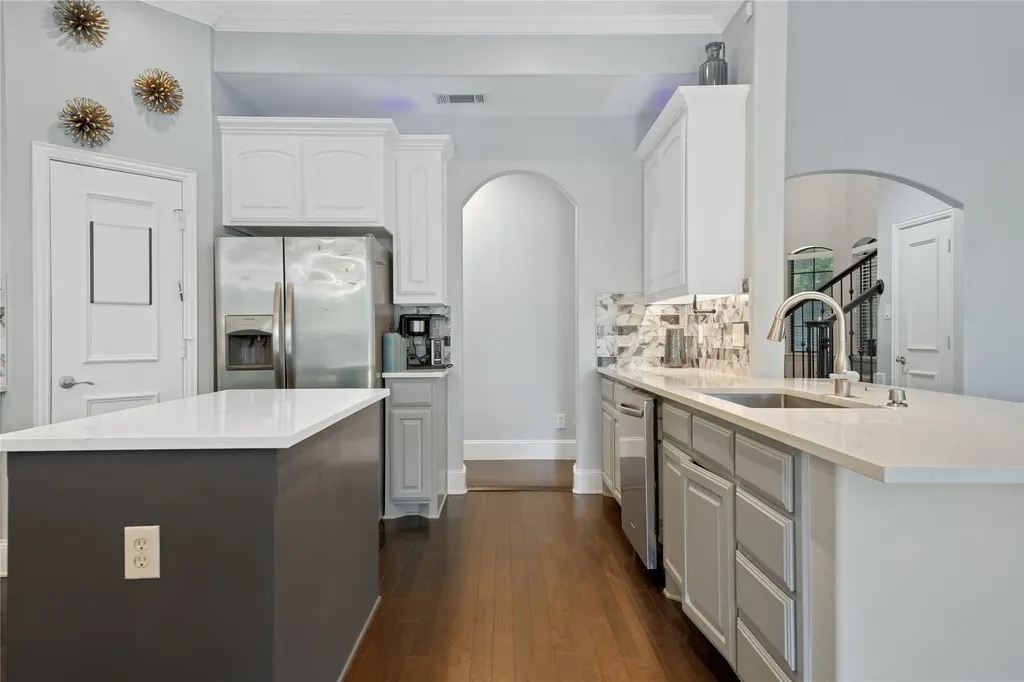 5508 Thistle Hill Denton TX 76210