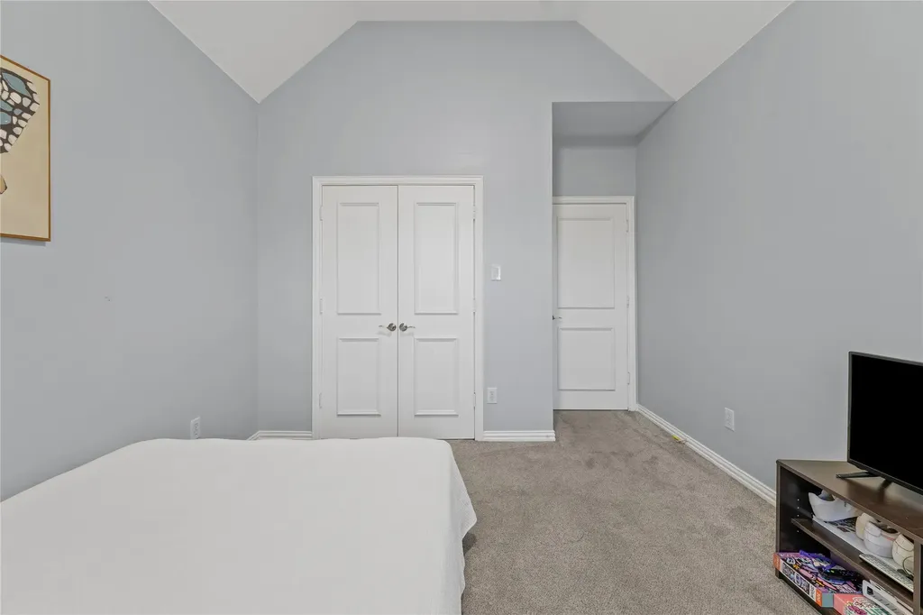 5508 Thistle Hill Denton TX 76210