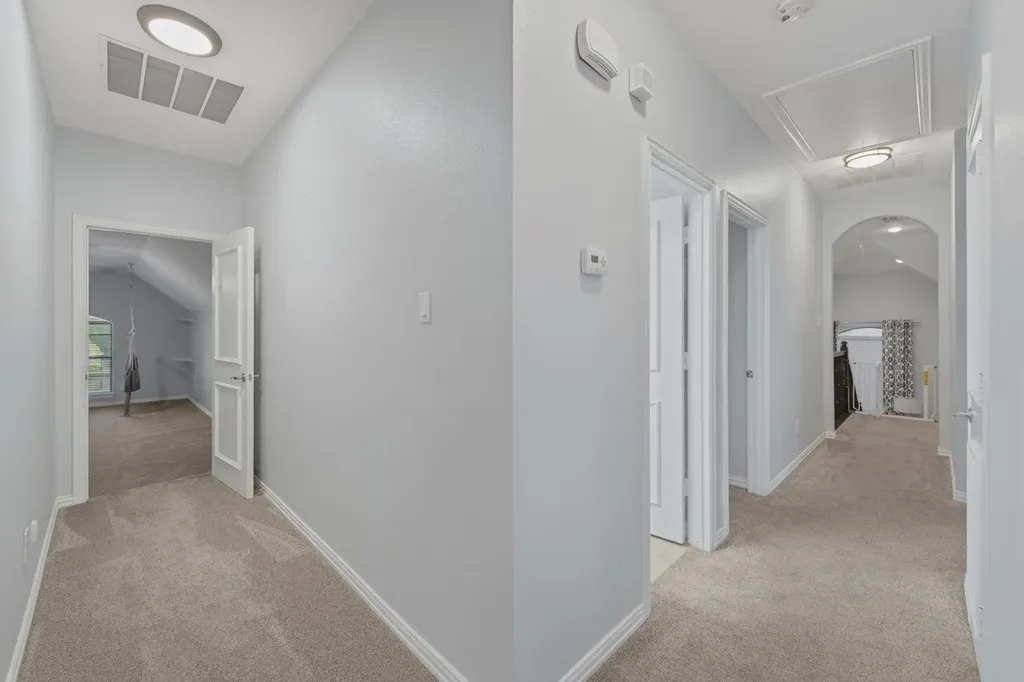 5508 Thistle Hill Denton TX 76210