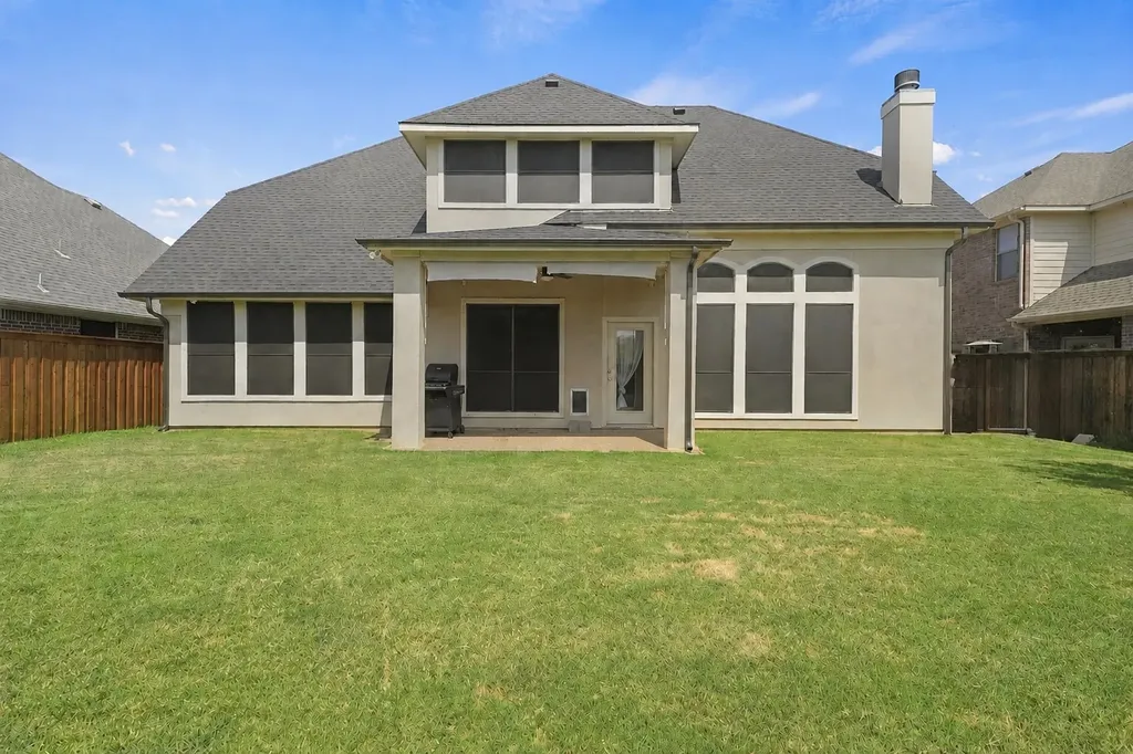 5508 Thistle Hill Denton TX 76210