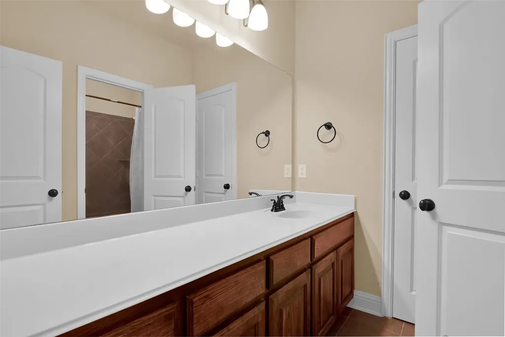 1204 Sand Jack Drive Corinth TX 76208