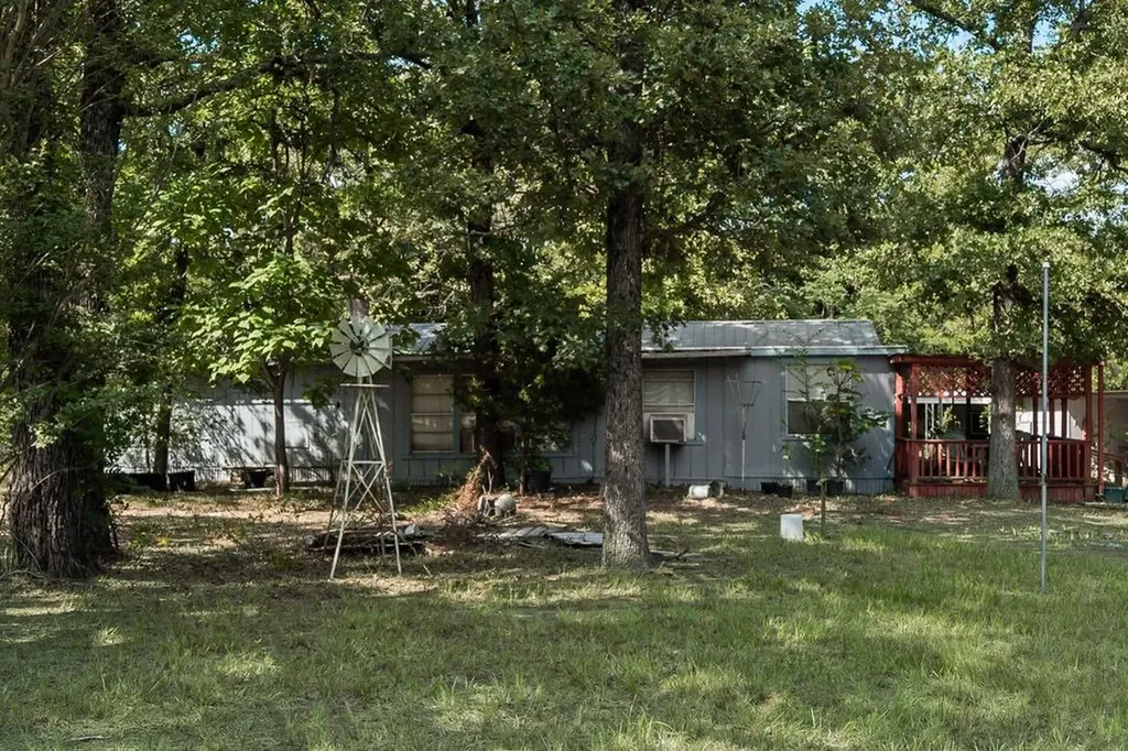 106 Hammer Road Eustace TX 75124