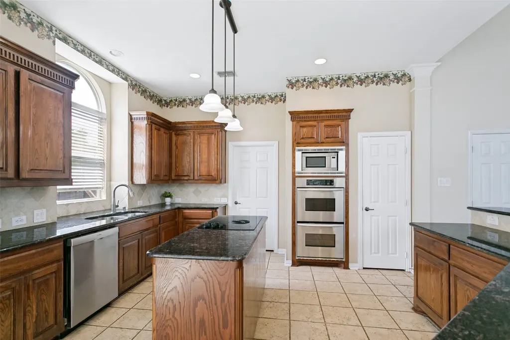1501 Stone Drive Carrollton TX 75010