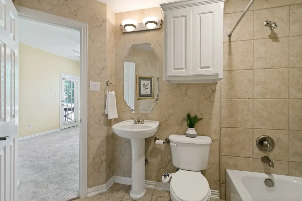 1501 Stone Drive Carrollton TX 75010