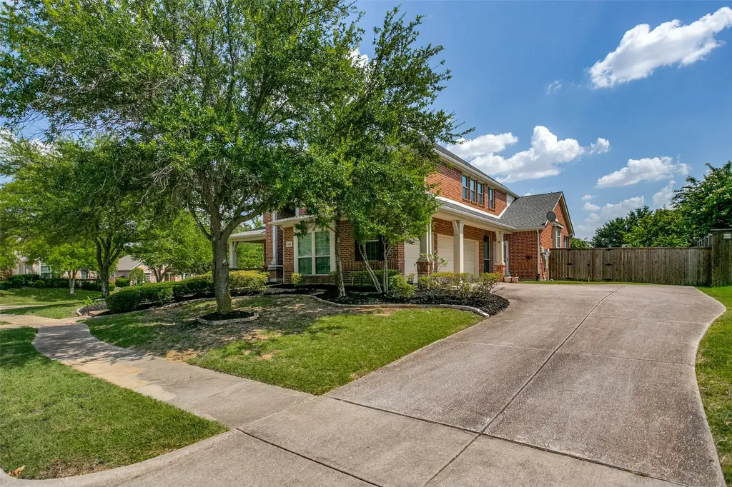 1501 Stone Drive Carrollton TX 75010