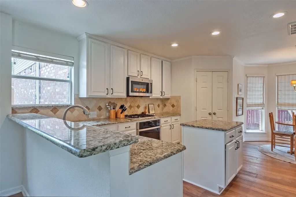3922 Rolling Oaks Drive Carrollton TX 75007