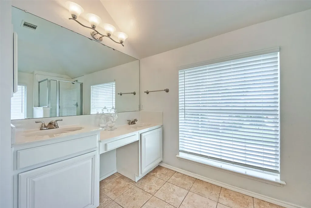 3922 Rolling Oaks Drive Carrollton TX 75007