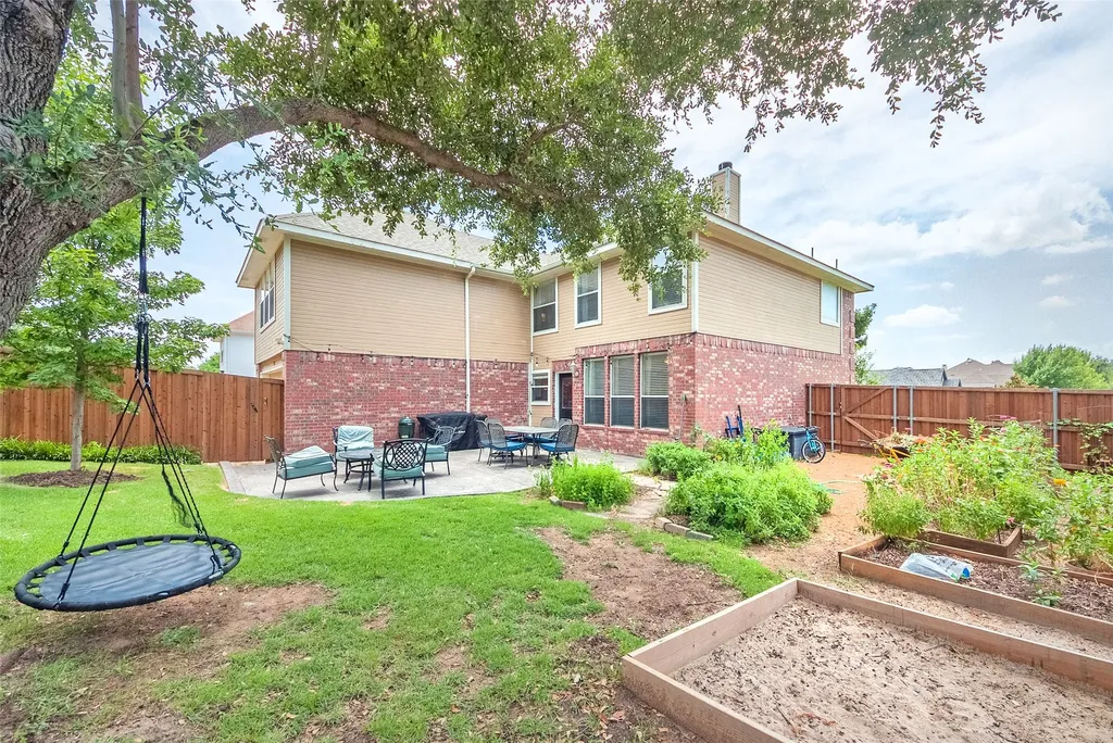 3922 Rolling Oaks Drive Carrollton TX 75007